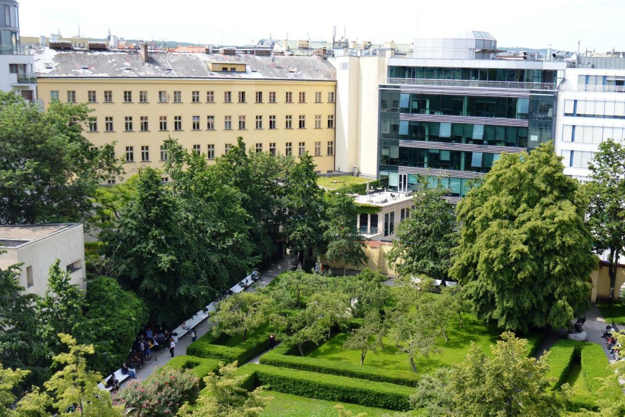 Adria Hotel Prague Extérieur photo